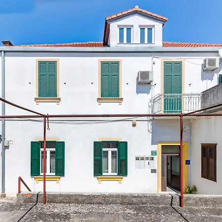 Konukevi Roko Luxury