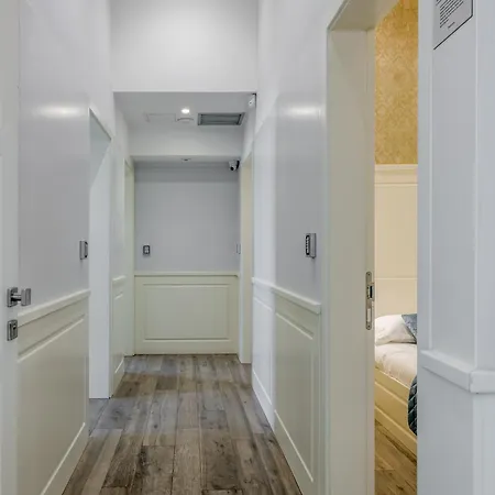 Roko Luxury